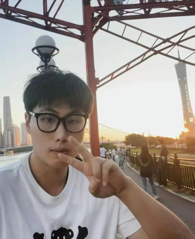 官】四岔河监狱尹吕恺：坚守初心的破题者凯发k8网站【2024年度优秀主管警(图2)